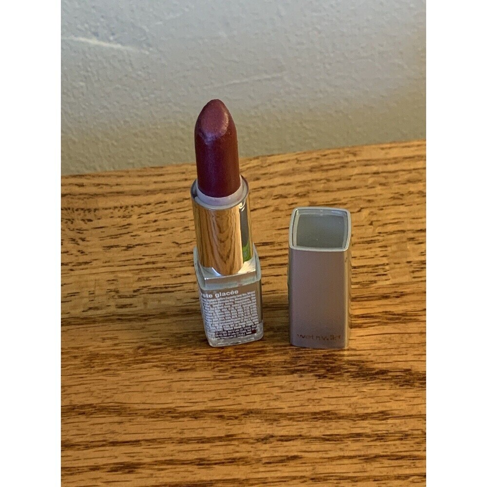 WET N WILD Mega Colors Lipstick 917A AMETHYST ICE unsealed FLAW